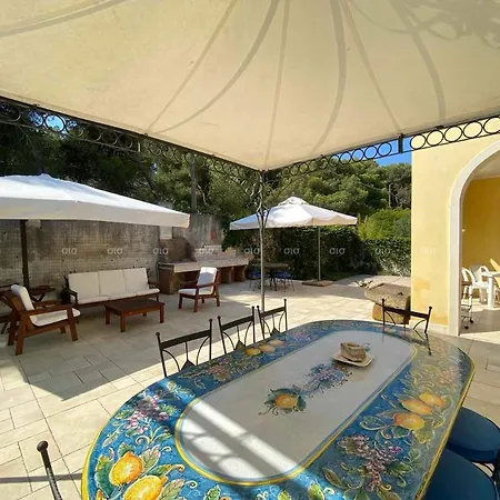 Villa Marinella *